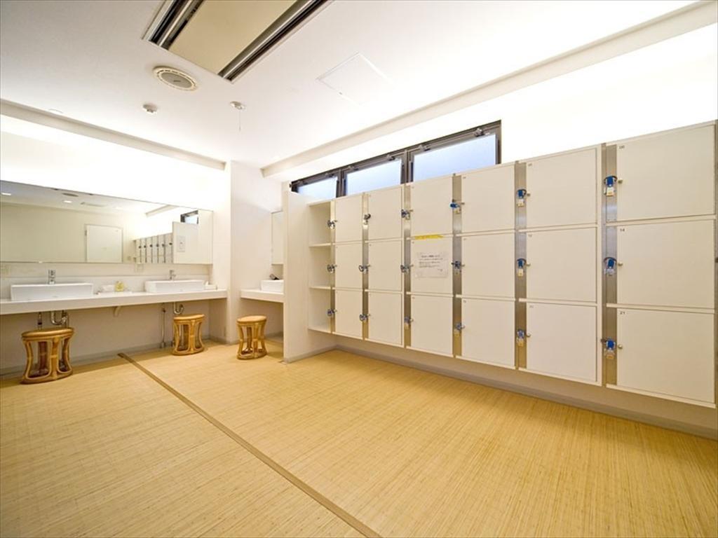 סואיטה Gr Hotel Esaka מראה חיצוני תמונה
